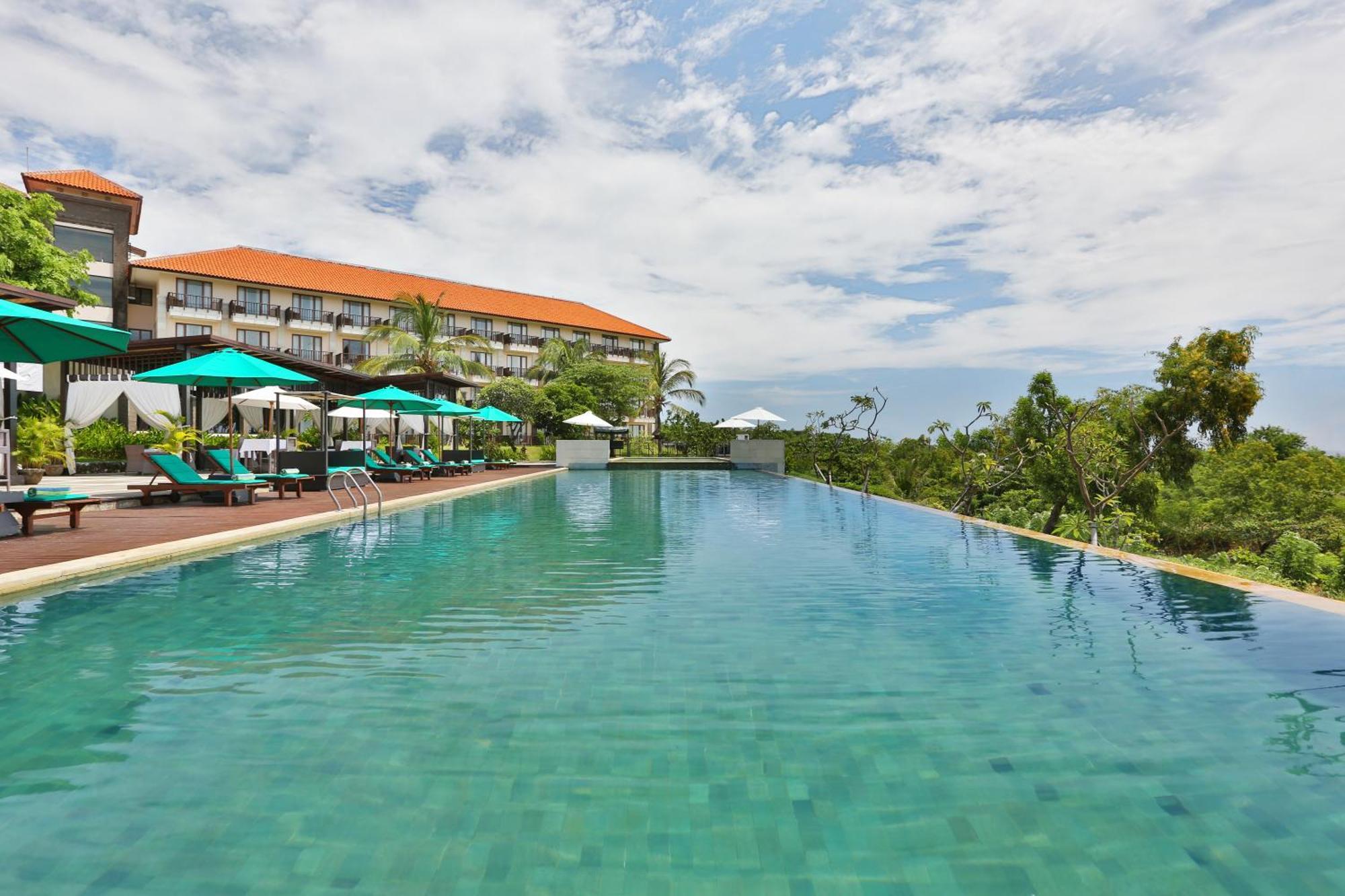 New Kuta Hotel By Lorin Uluwatu Esterno foto