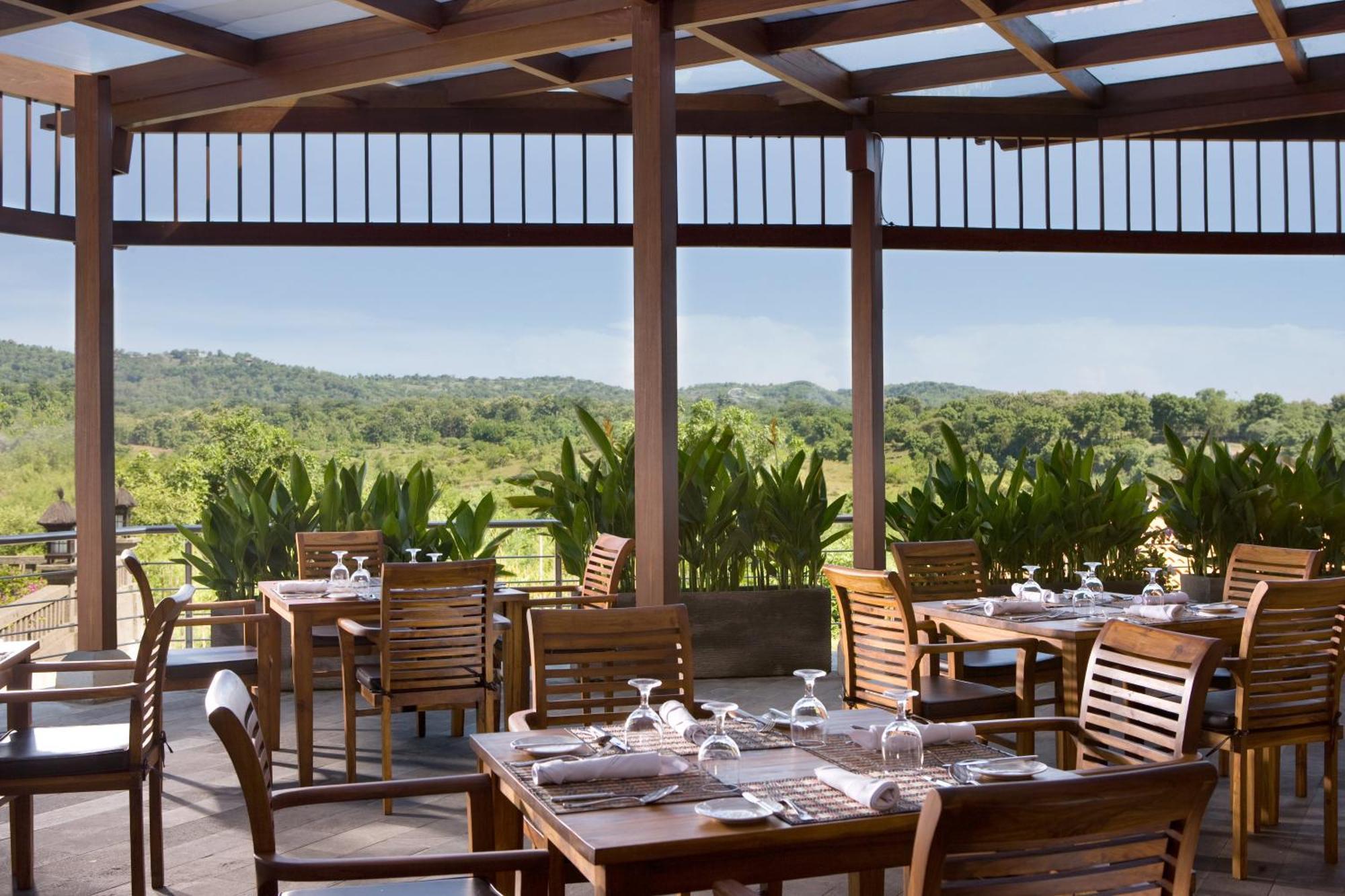 New Kuta Hotel By Lorin Uluwatu Esterno foto